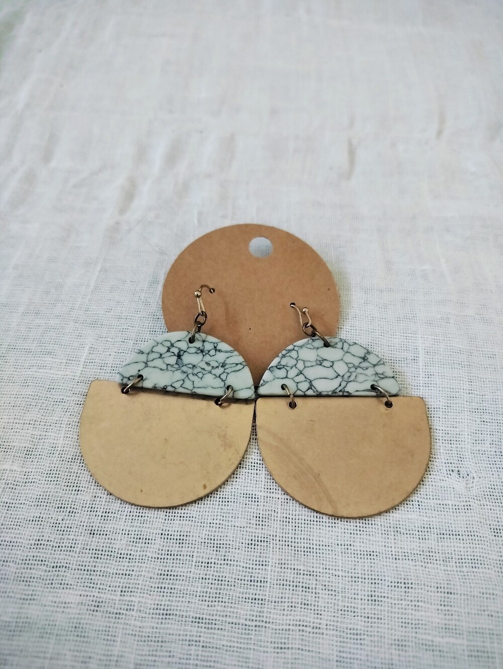 White Marbleized Stone & Brushed Metal Dangle Earrings